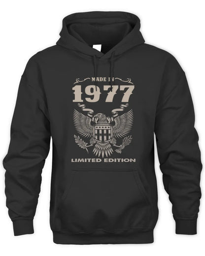 1977 HH89-K2 – Classic Birth Year Limited Edition T-Shirt - Unisex Hoodie - Black