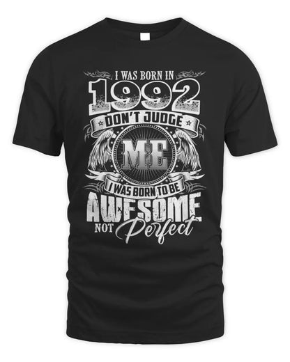 1992 HH89-K2 – Awesome Birth Year Quote T-Shirt - Unisex Standard T-Shirt - Black