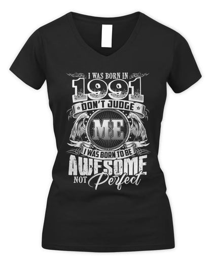 1991 HH89-K2 – Awesome Birth Year Quote T-Shirt - Women's V-Neck T-Shirt - Black