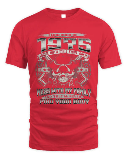 1975 HH89-K2 – T-shirt – Theme: "Birth Year – Family Always Protects" - Unisex Standard T-Shirt - Red
