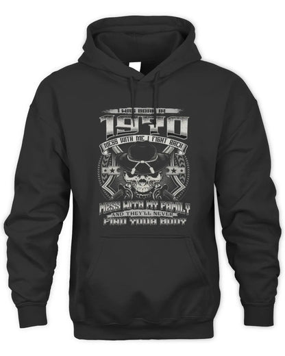 1970 HH89-K2 – T-shirt – Theme: "Birth Year – Family Always Protects" - Unisex Hoodie - Black