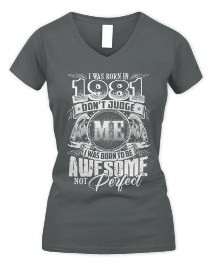 1981 HH89-K2 – Awesome Birth Year Quote T-Shirt - Women's V-Neck T-Shirt - Charcoal