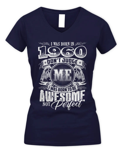 1960 HH89-K2 – Awesome Birth Year Quote T-Shirt - Women's V-Neck T-Shirt - Navy